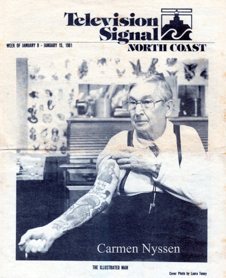 Bert Grimm showing off his Domingo Galang tattoos. Collection of Carmen Nyssen.